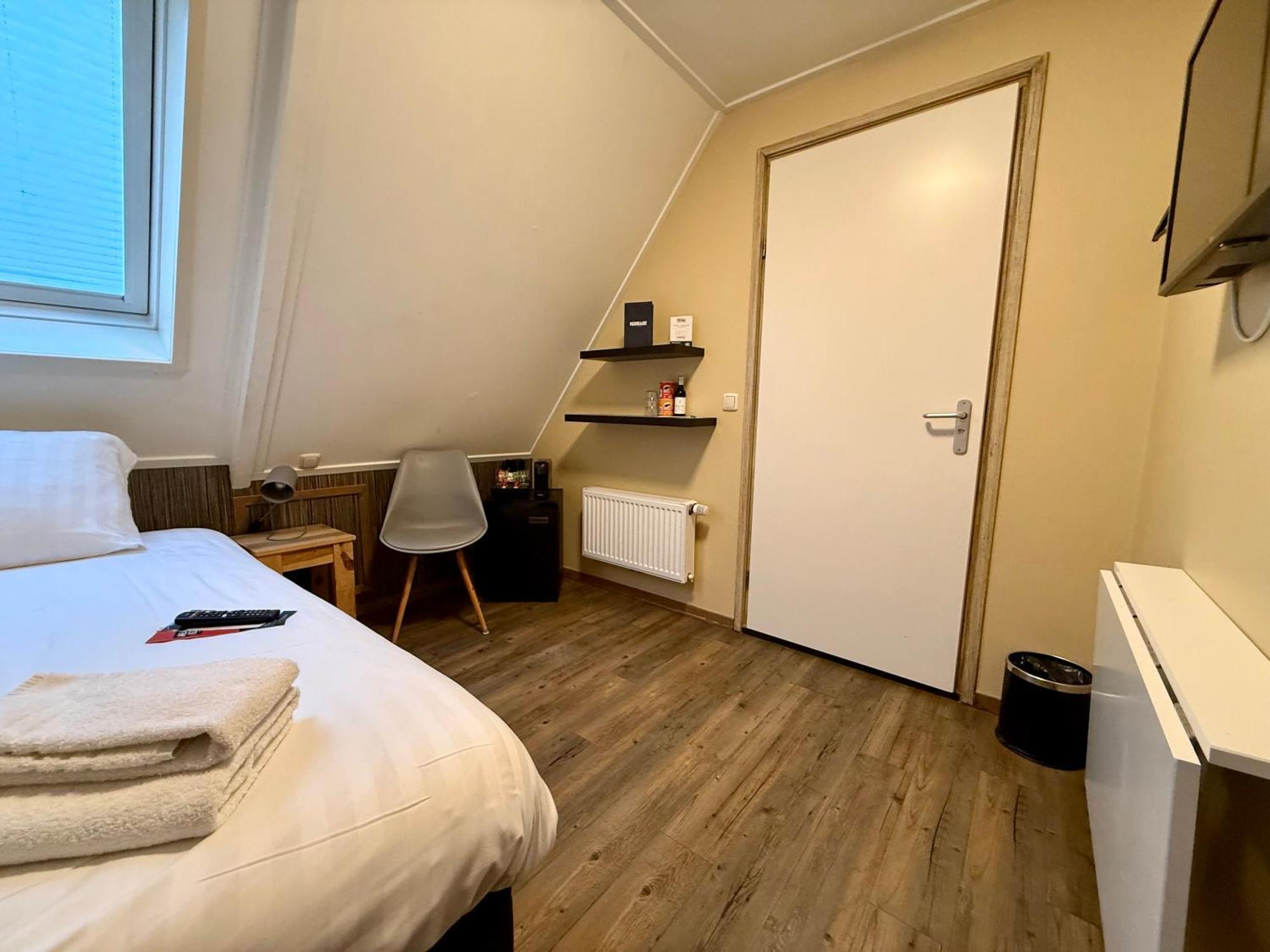 Hotel Bij Hen Op Ameland Hollum  Exterior foto