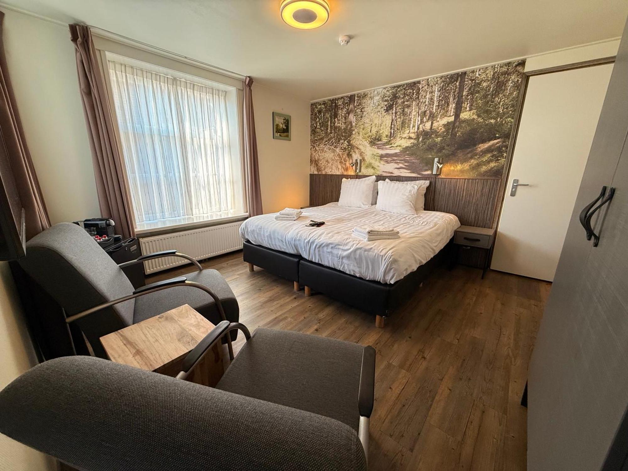 Hotel Bij Hen Op Ameland Hollum  Exterior foto